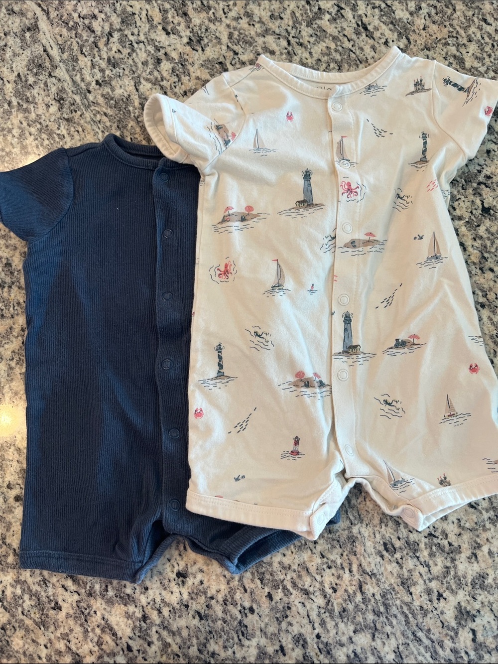 Set of 2 Baby One-Piece Rompers